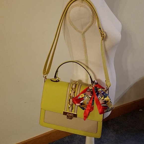 aldo anniebrook purse